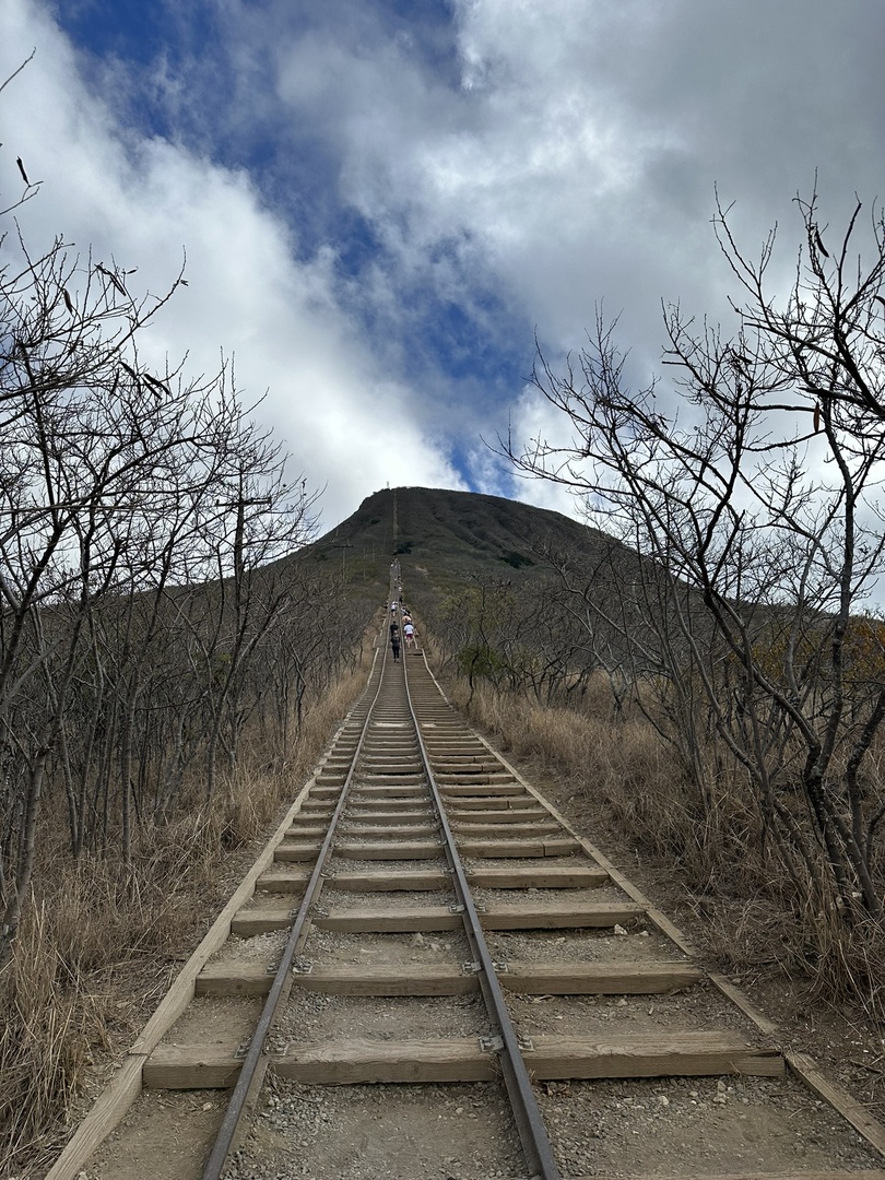 Starting the hike 1048 stairs up to the top of Koko Head