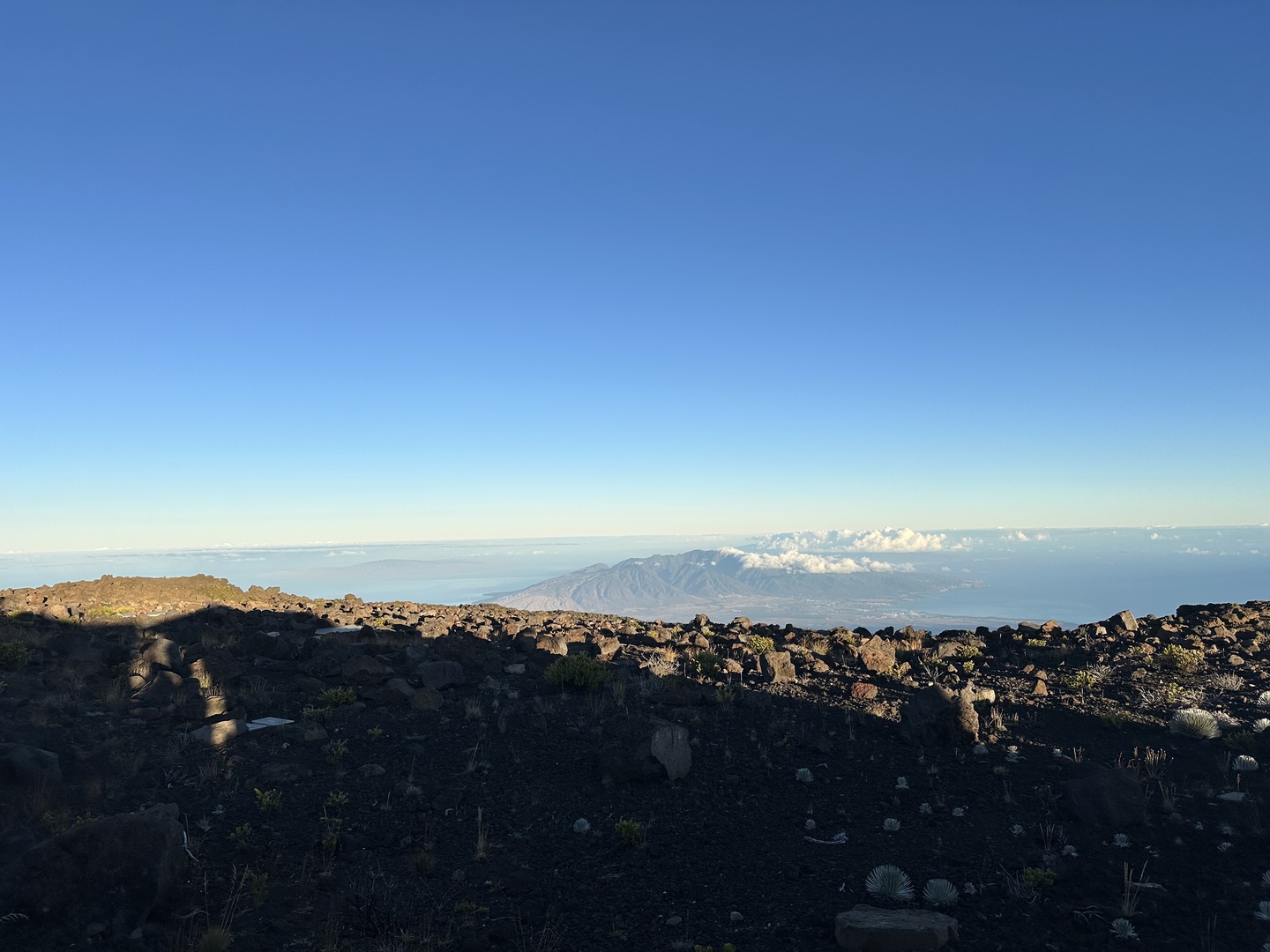 A look on the island from 3000m