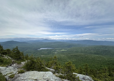 Hiking Mount Cube and surroundings